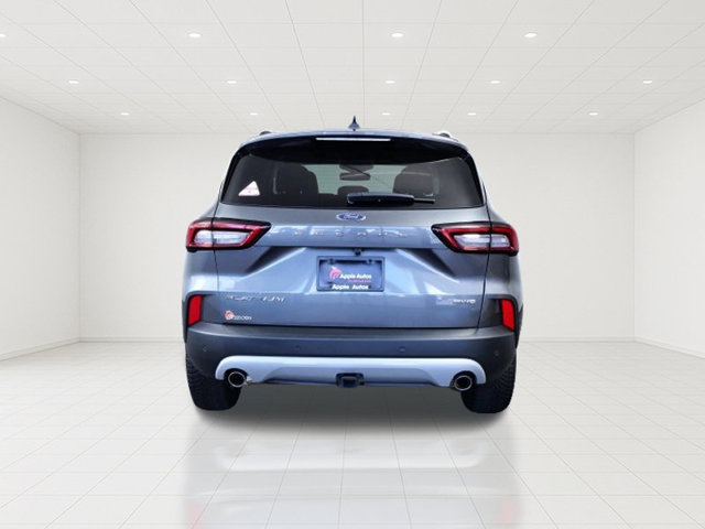 Certified 2023 Ford Escape Platinum w/ Premium Technology Package AWD/4WD image 5