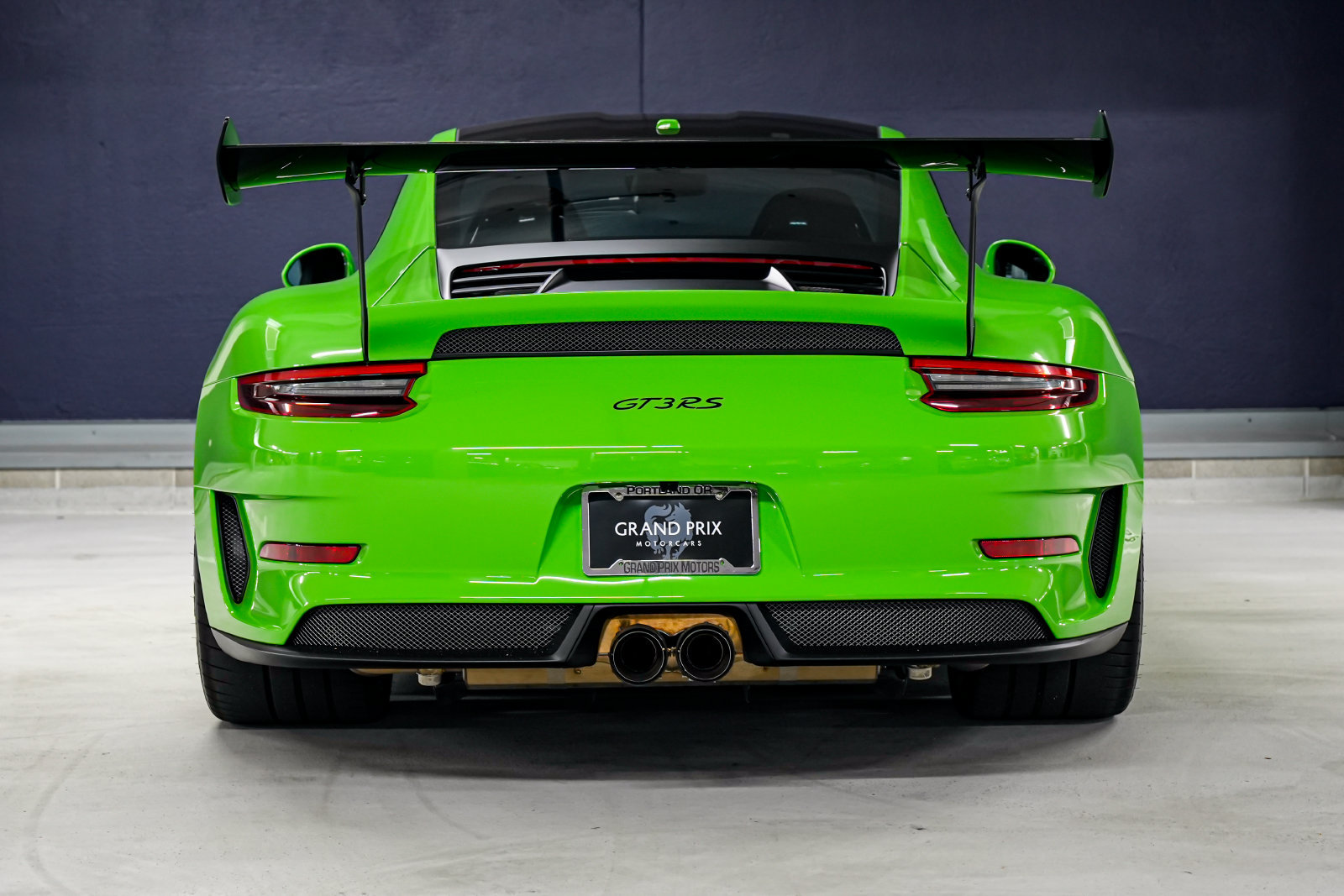 Used 2019 Porsche 911 GT3 RS RWD image 4