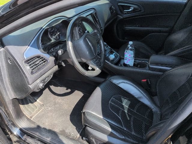 Used 2015 Chrysler 200 S w/ Navigation & Sound Group I FWD image 15