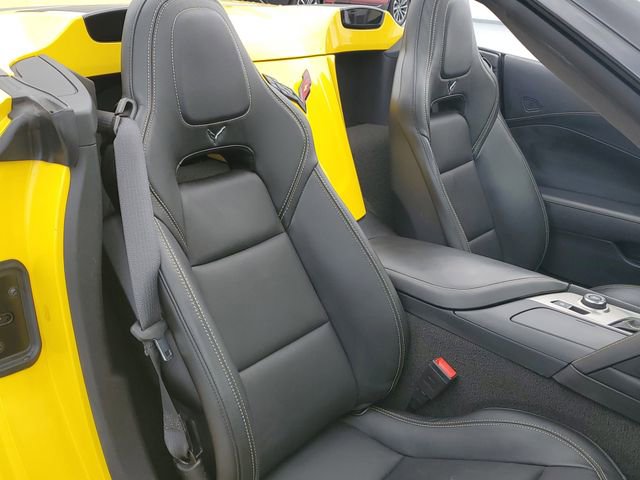 Used 2018 Chevrolet Corvette Stingray Convertible RWD image 24