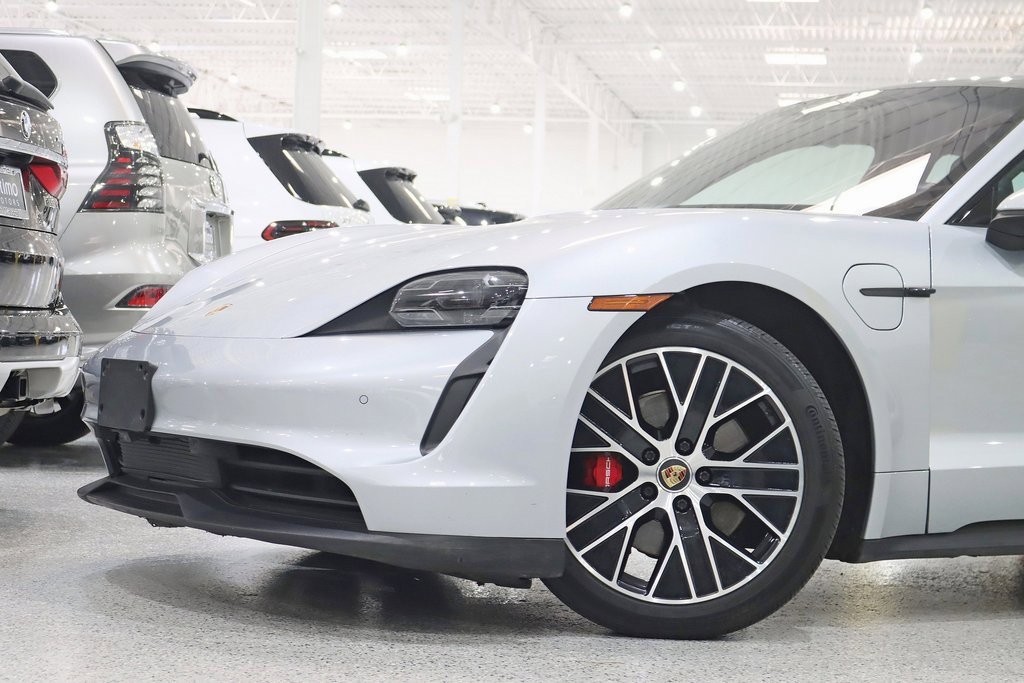 Used 2021 Porsche Taycan 4S image 2