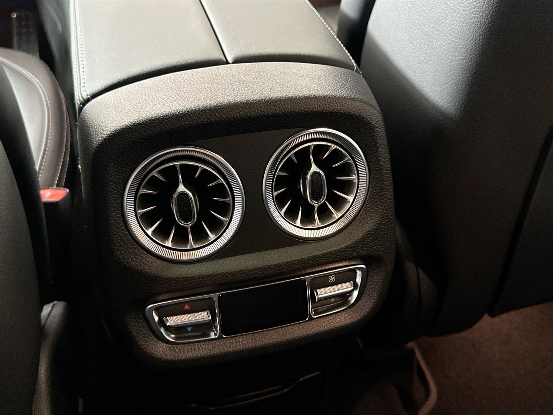 New 2024 Mercedes-Benz G 63 AMG 4MATIC image 28