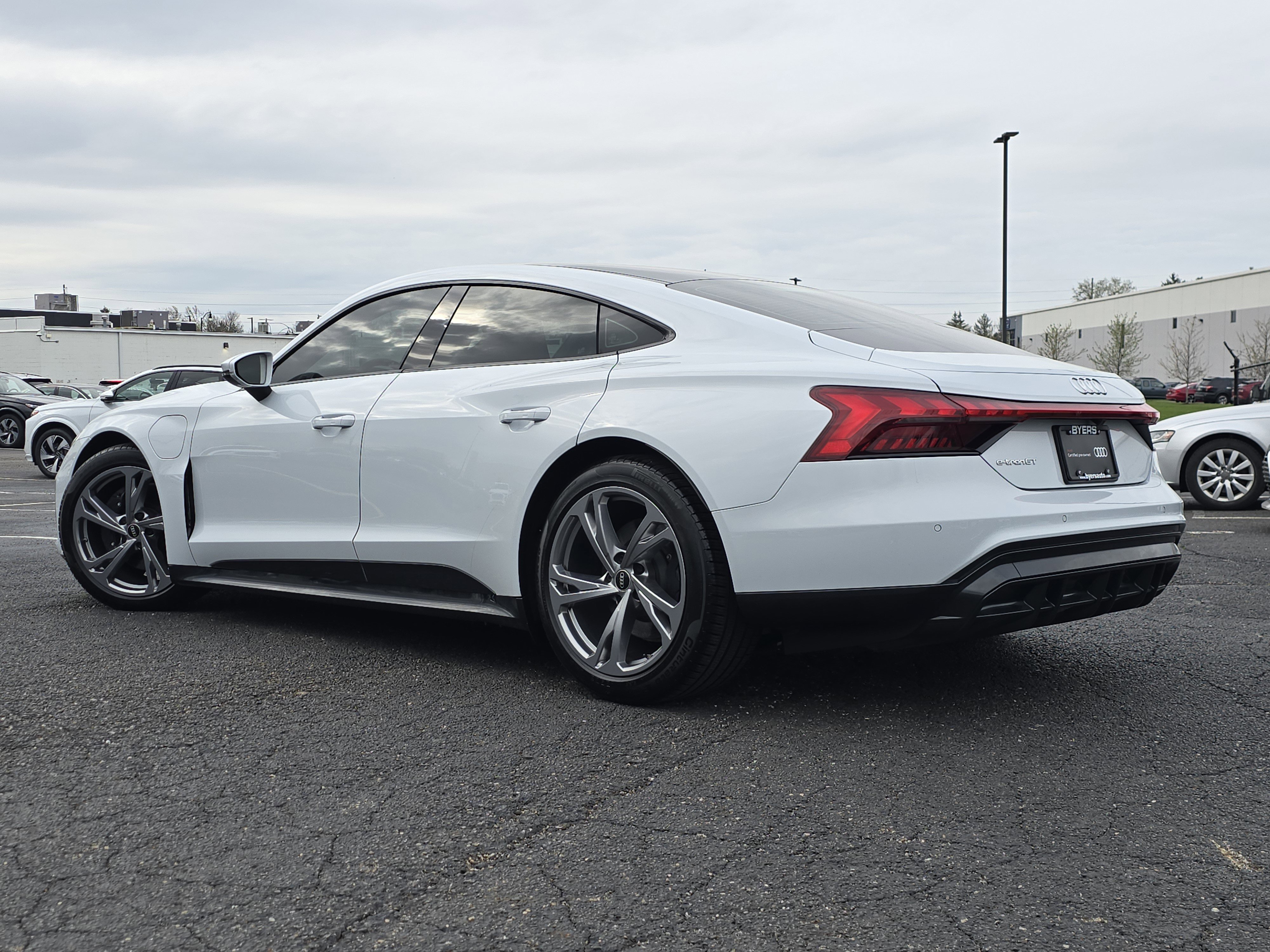 Certified 2023 Audi e-tron GT Premium Plus image 5