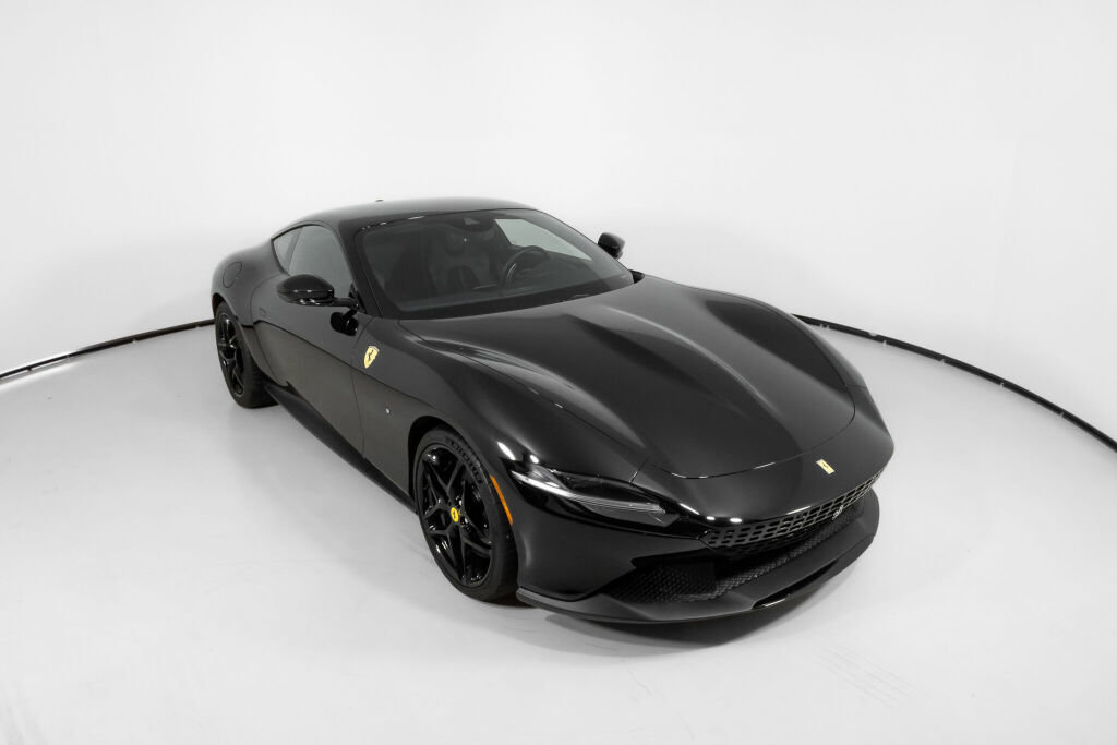 Used 2024 Ferrari Roma image 12