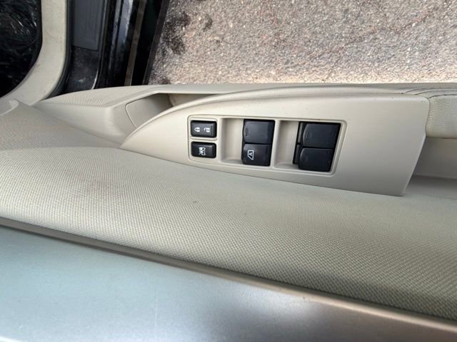 Used 2011 Subaru Legacy 2.5i Premium w/ All-Weather Pkg image 11