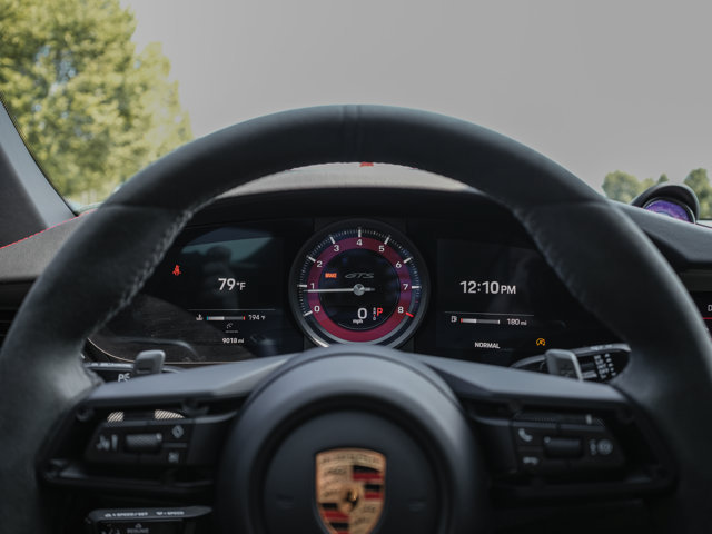 Used 2024 Porsche 911 Carrera GTS RWD image 25