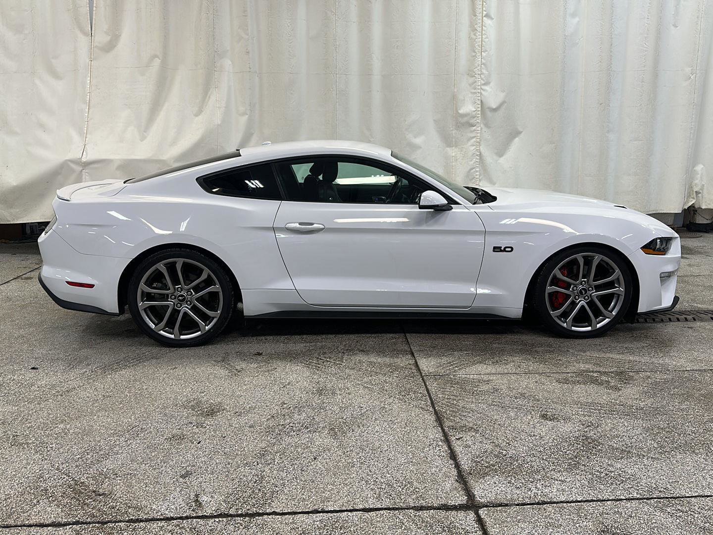 Used 2018 Ford Mustang GT Premium image 6