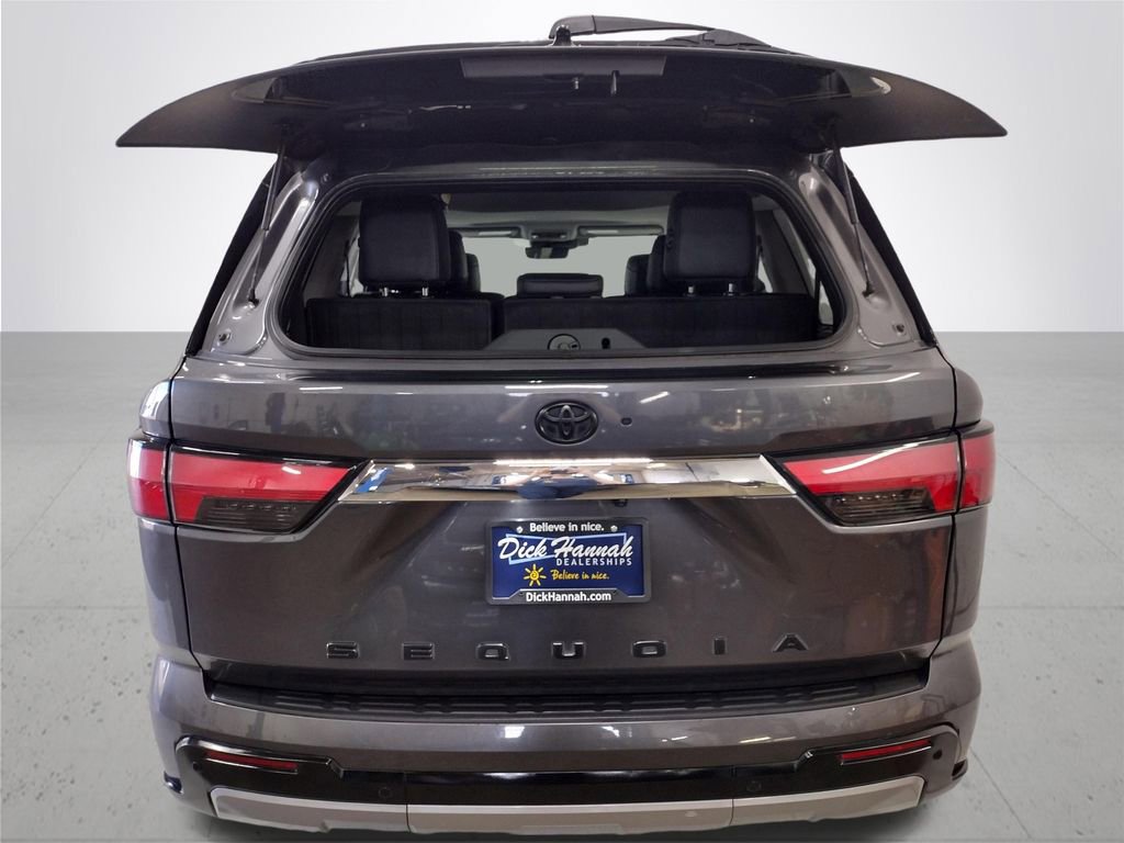 Used 2023 Toyota Sequoia Limited w/ TRD Off-Road Package AWD/4WD image 15