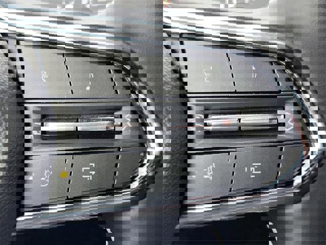 New 2026 Chevrolet Traverse LT image 29