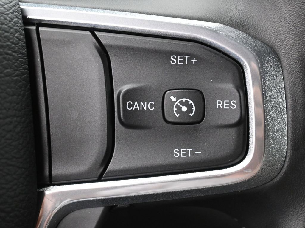 Used 2022 RAM 1500 Laramie w/ Sport Appearance Package image 19