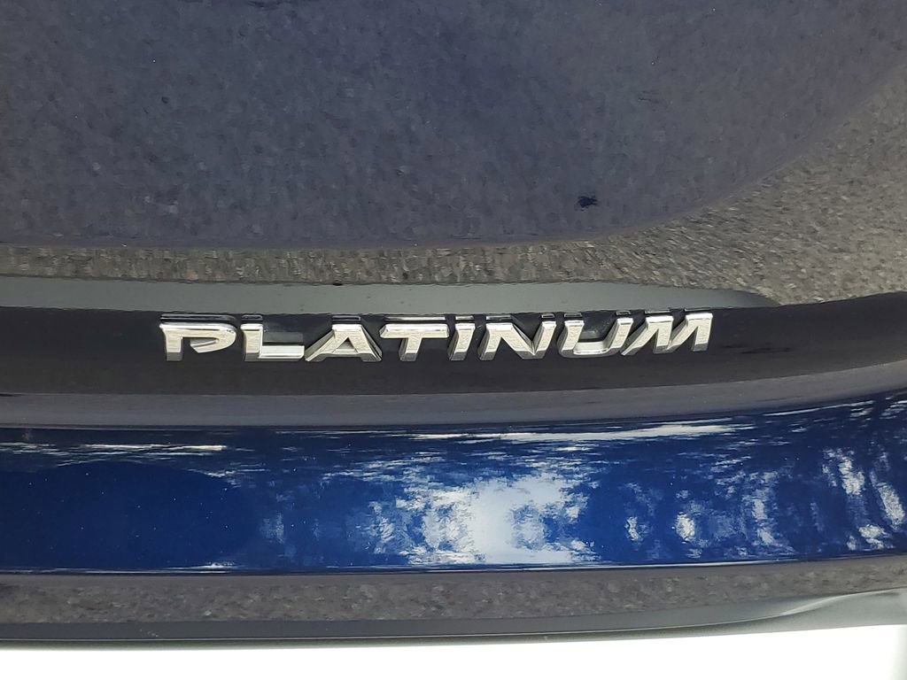 Used 2023 Nissan Pathfinder Platinum w/ Cargo Package image 7