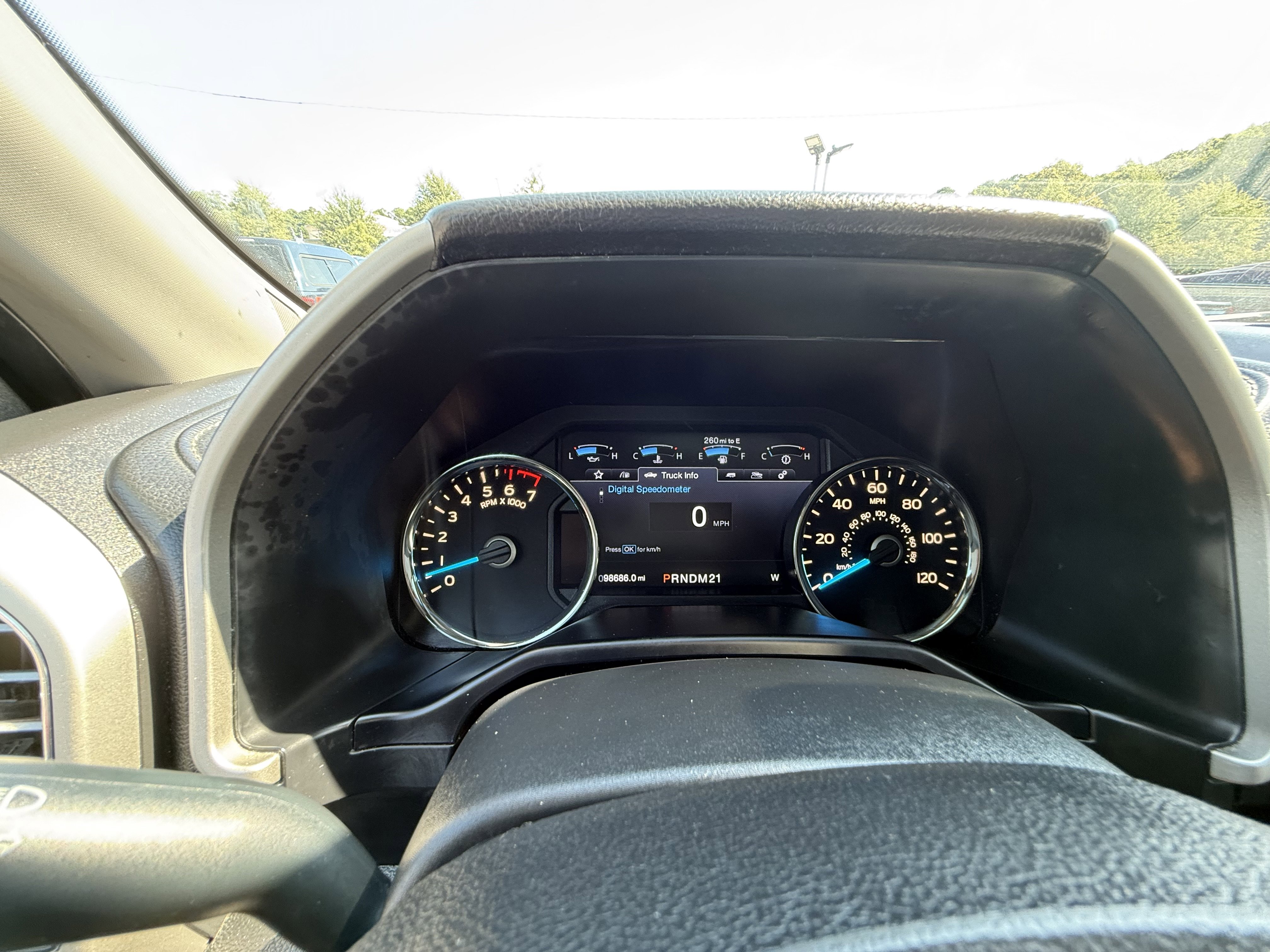 Used 2015 Ford F150 Lariat image 23