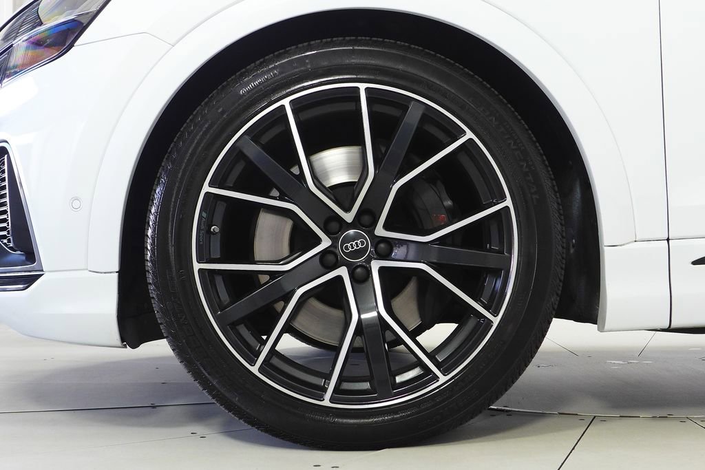 Used 2023 Audi SQ8 Prestige w/ Prestige Package image 5