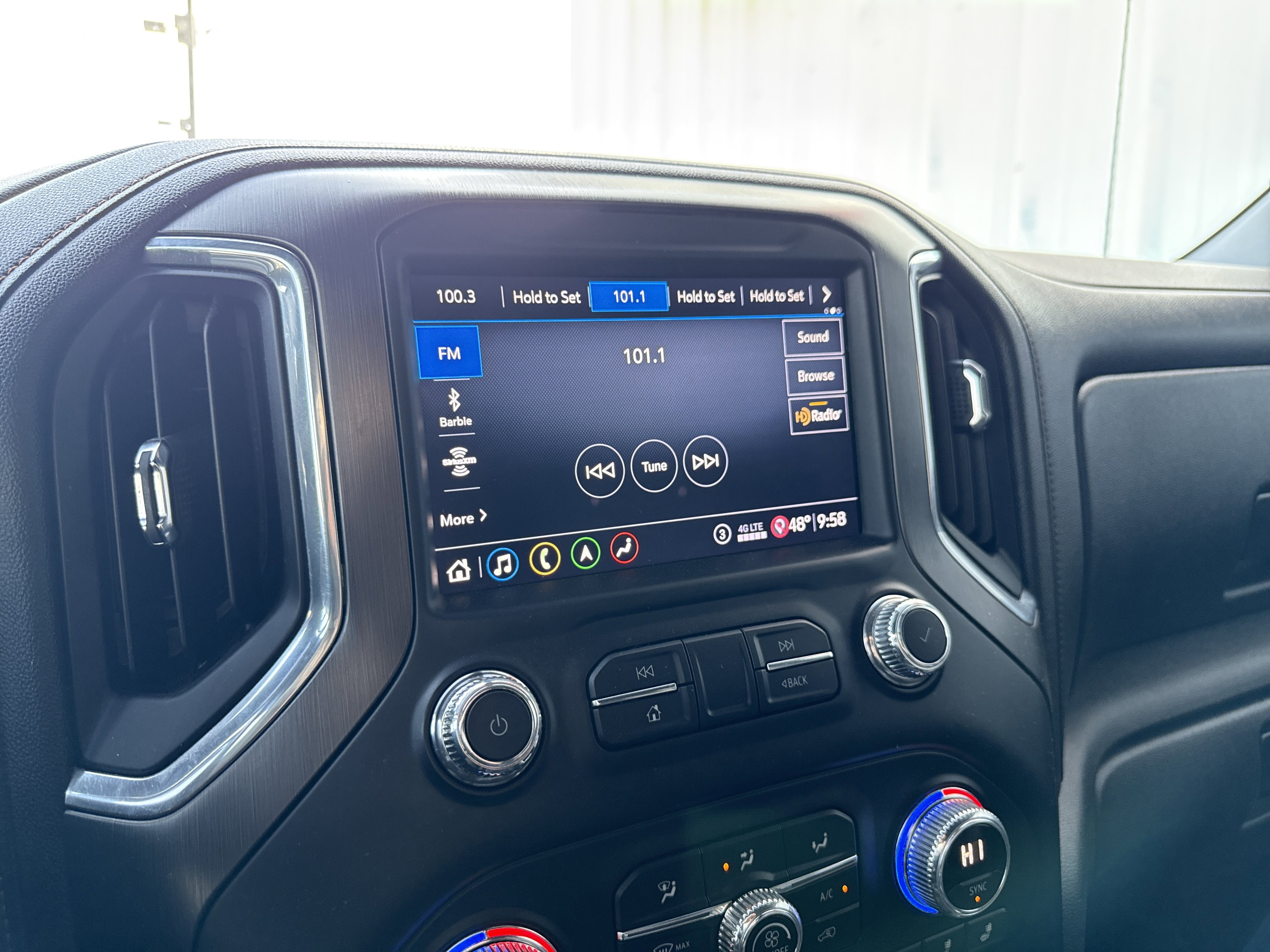 Used 2020 GMC Sierra 1500 AT4 w/ AT4 Premium Package image 19