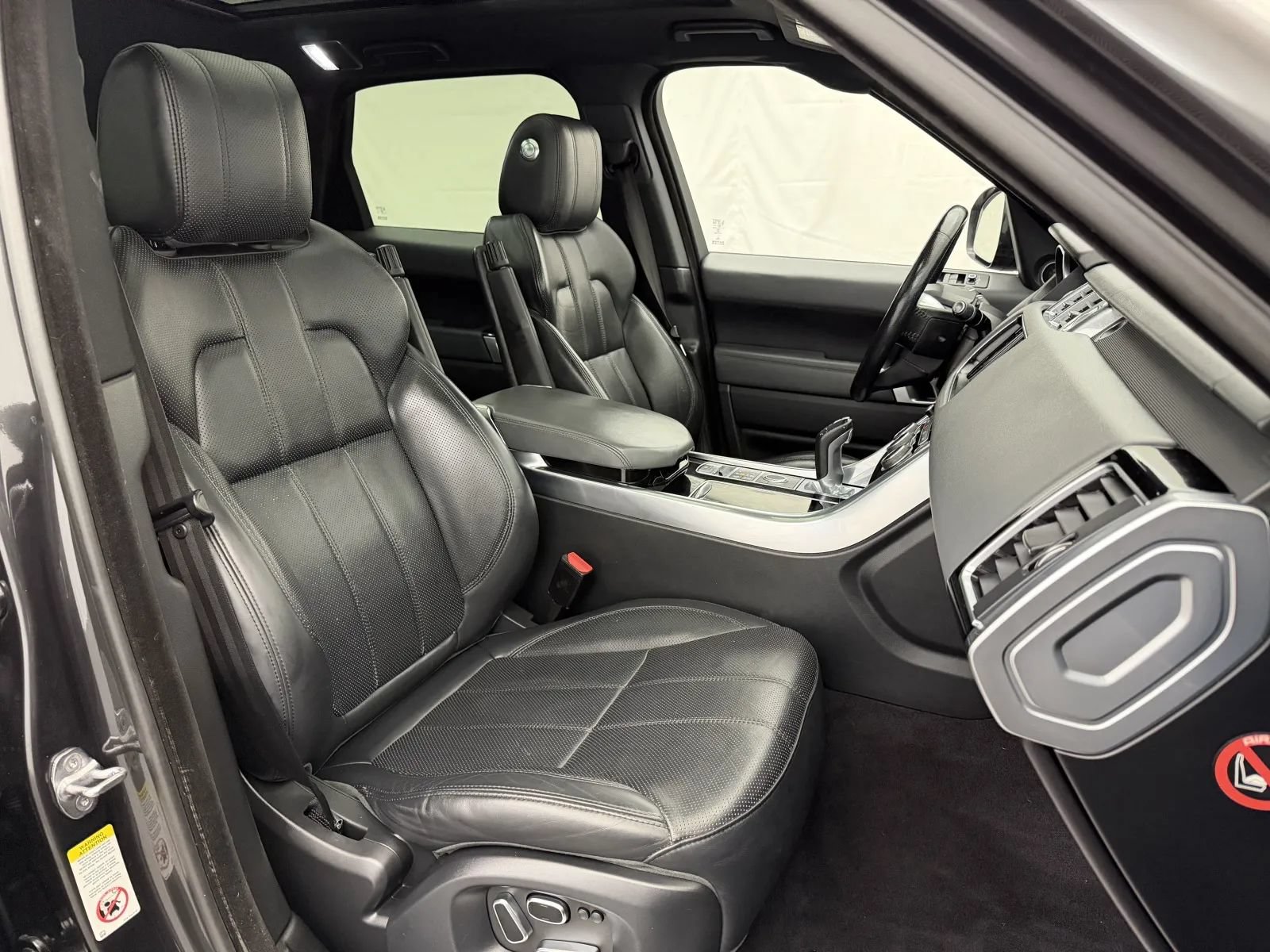 Used 2014 Land Rover Range Rover Sport HSE AWD/4WD image 28