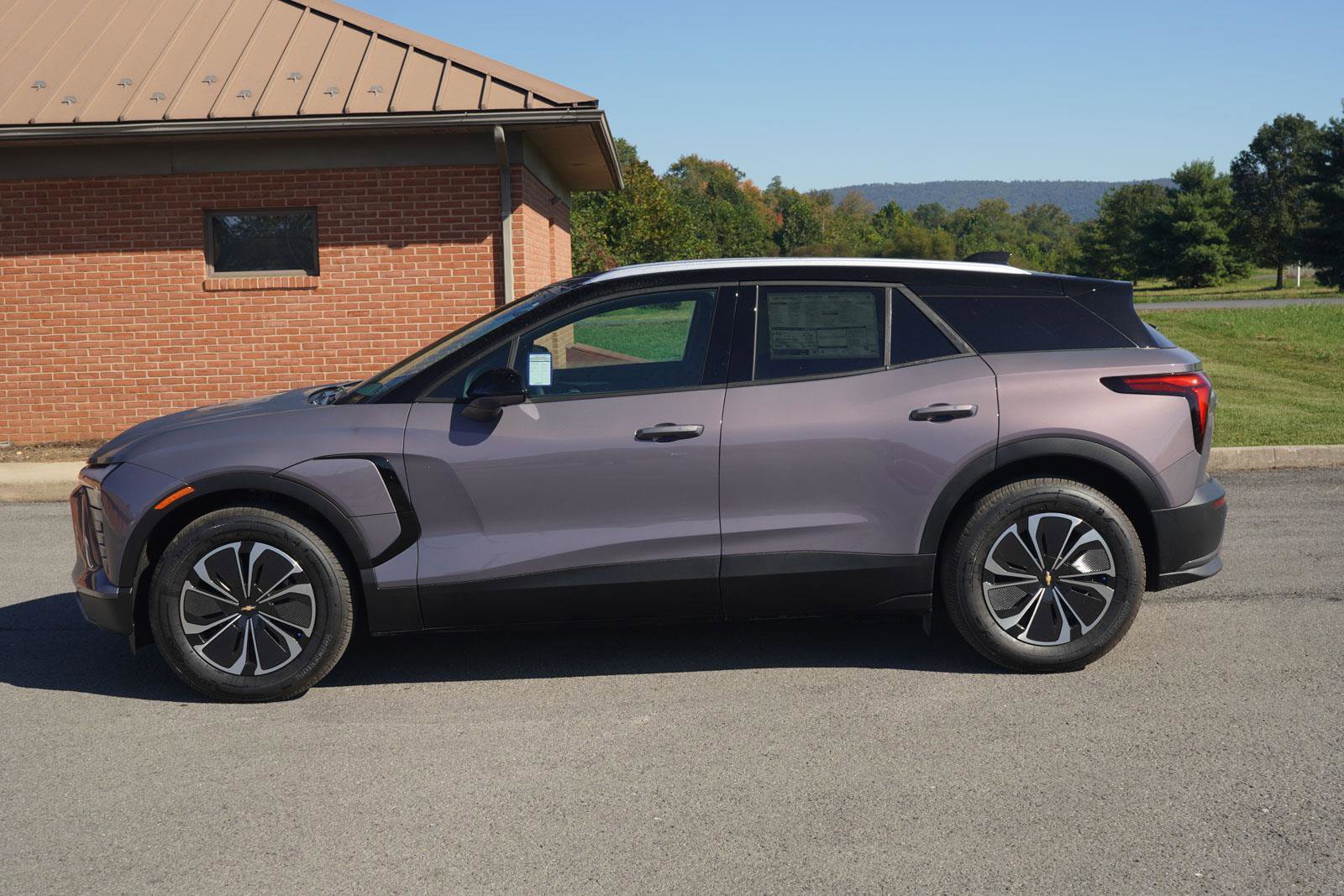 New 2026 Chevrolet Blazer EV LT FWD image 7