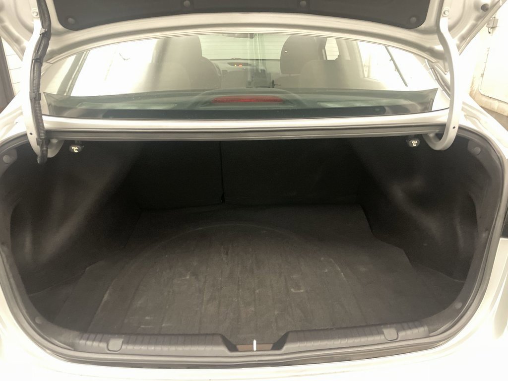 Used 2017 Kia Forte LX image 15