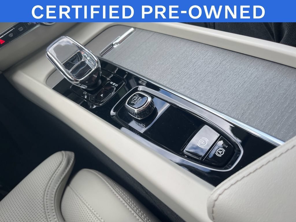 Used 2023 Volvo XC60 B5 Ultimate w/ Climate Package AWD/4WD image 13
