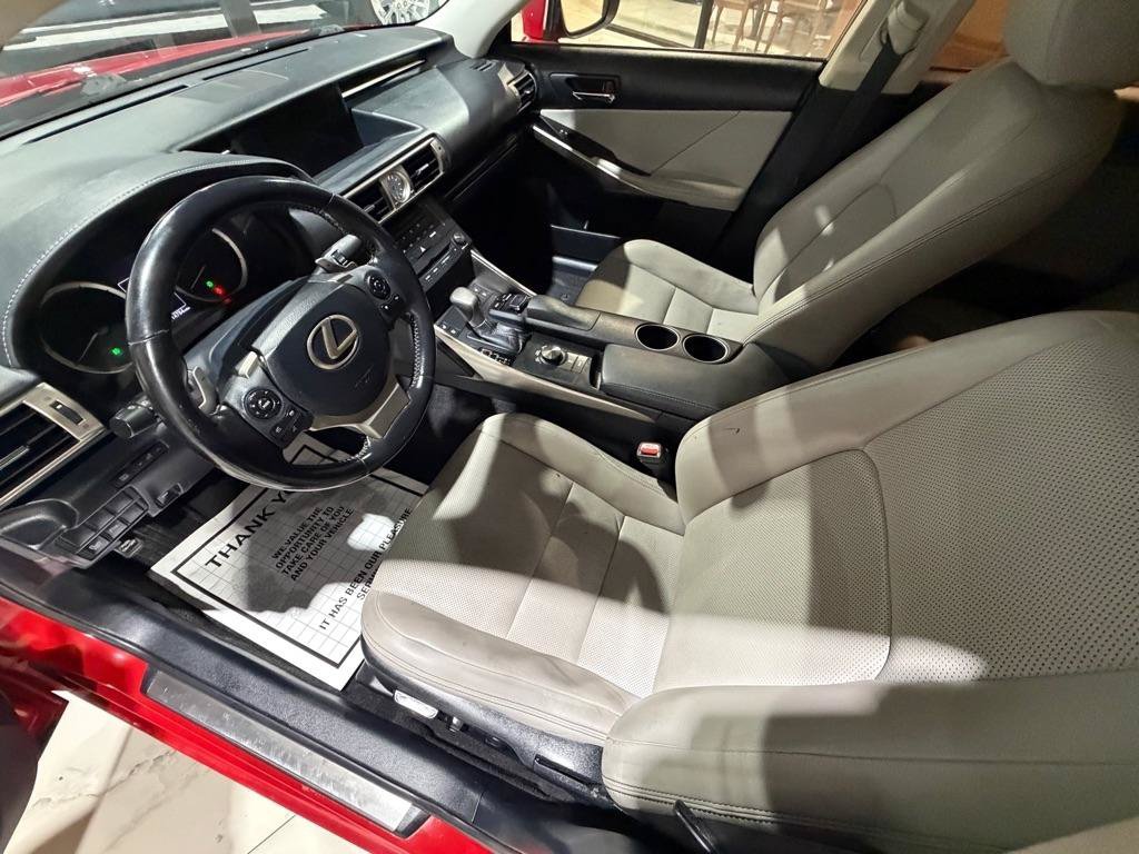 Used 2016 Lexus IS 200t w/ Navigation System Package RWD image 17