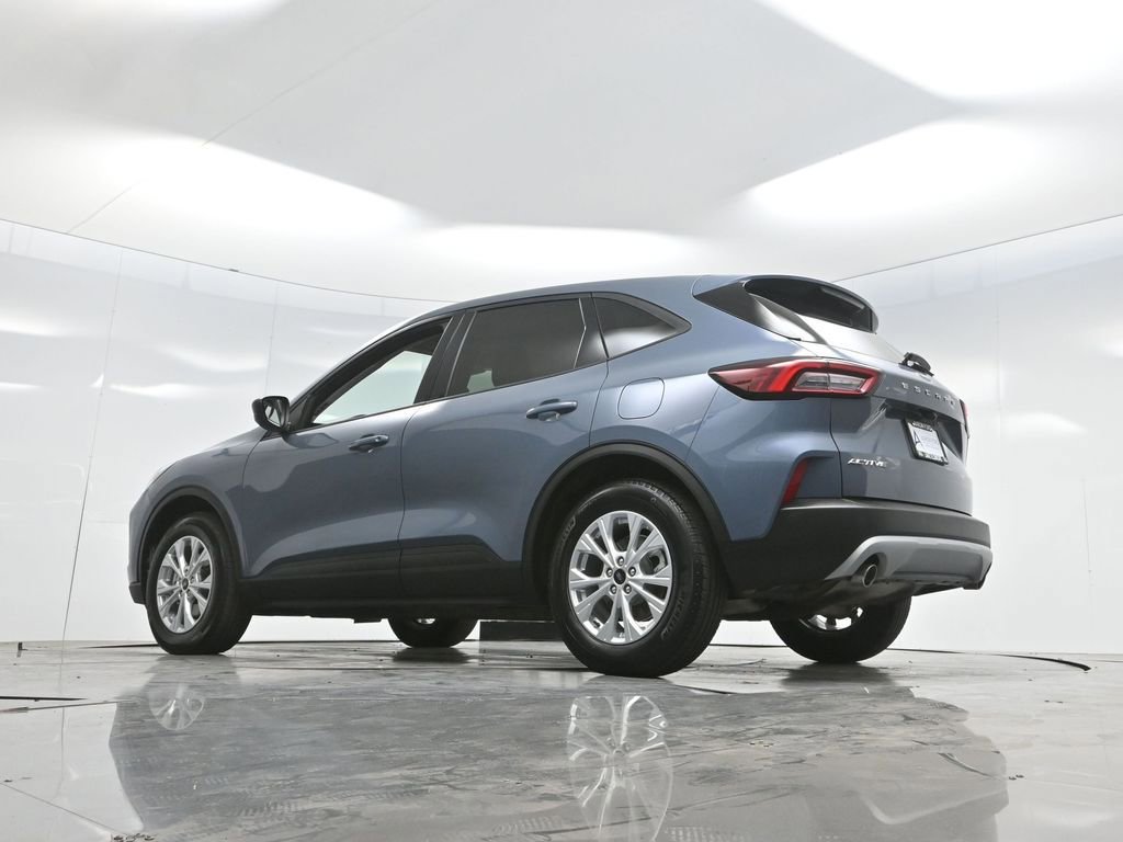 Used 2025 Ford Escape Active image 54