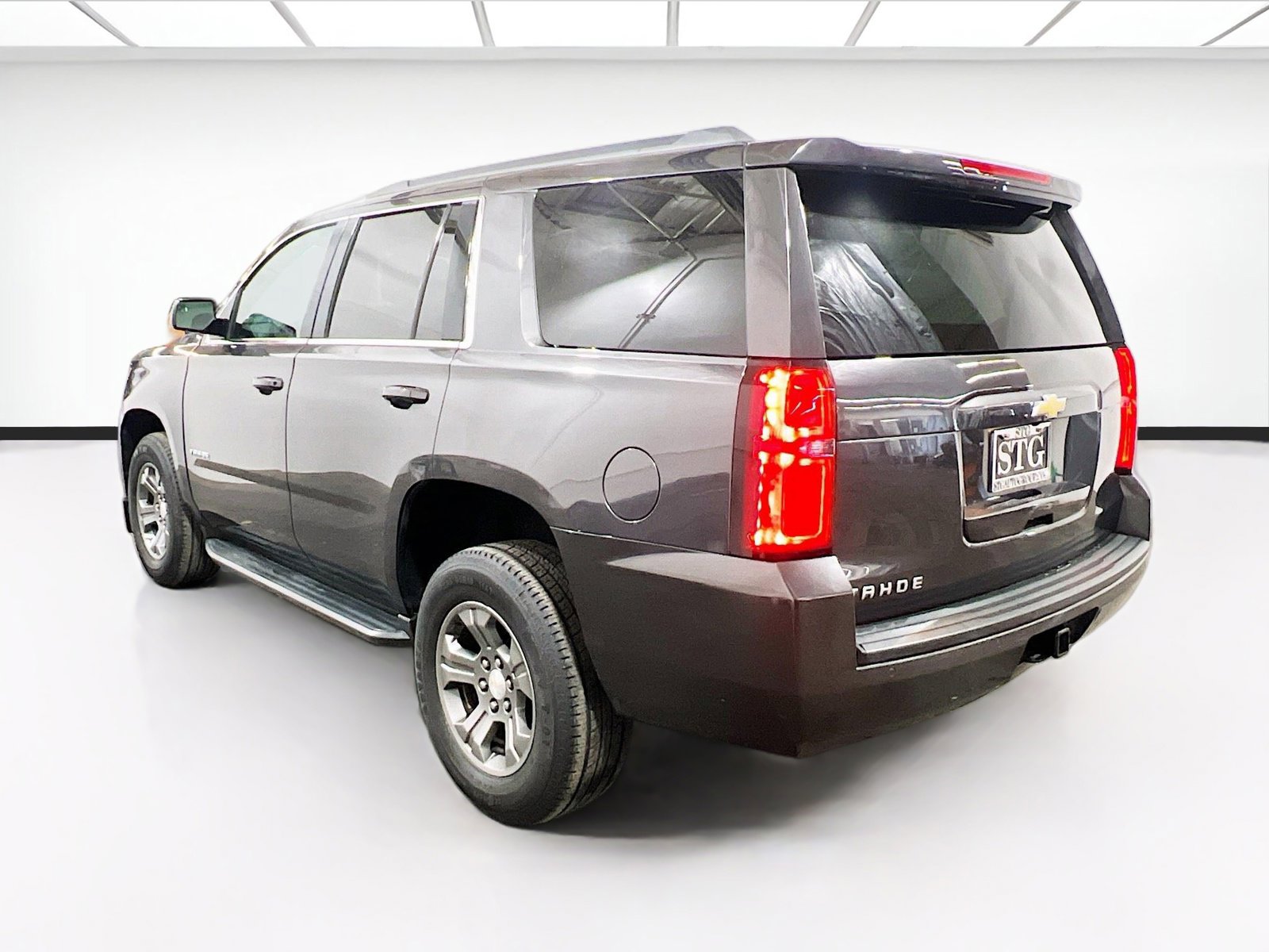 Used 2018 Chevrolet Tahoe LS image 6