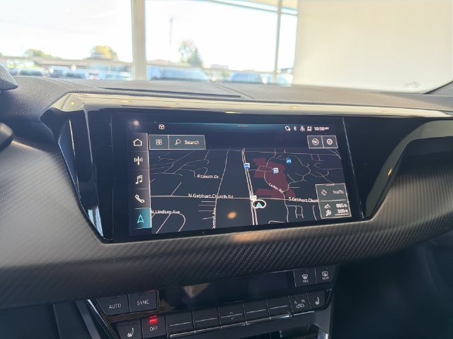 Used 2022 Audi e-tron GT Premium Plus AWD/4WD image 26