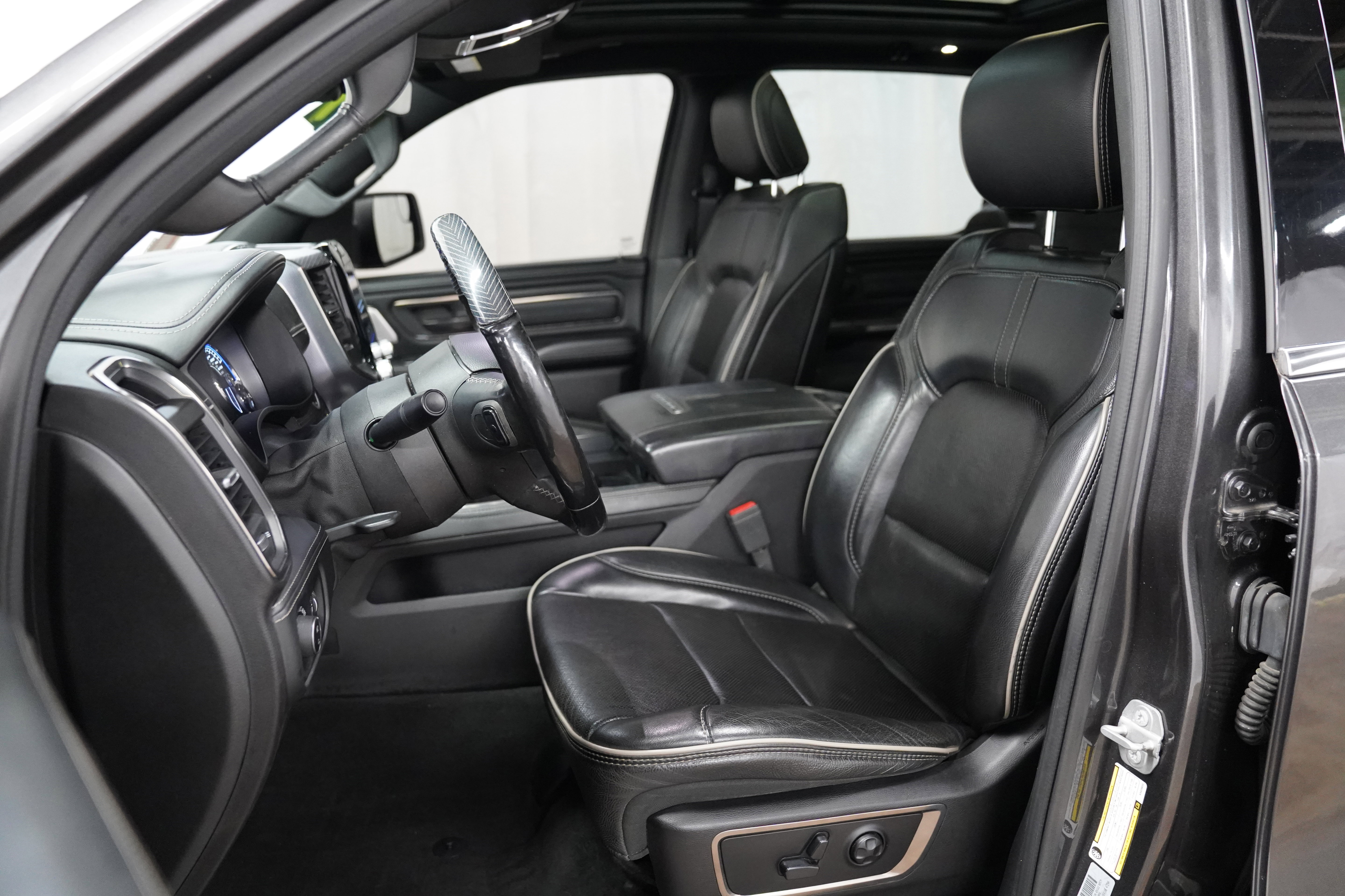 Used 2019 RAM 1500 Limited AWD/4WD video 4