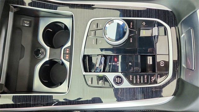 Used 2026 BMW X7 M60i image 54