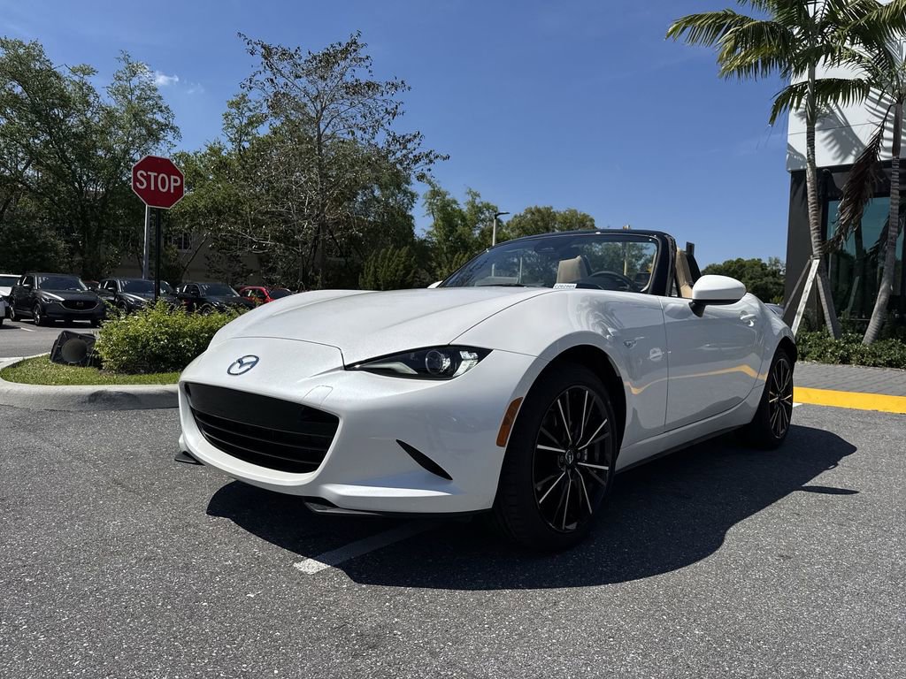 New 2026 MAZDA MX-5 Miata Grand Touring image 32