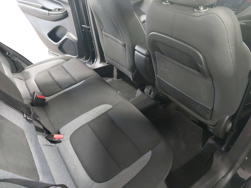 Used 2023 Chevrolet TrailBlazer LT w/ Convenience Package AWD/4WD image 11