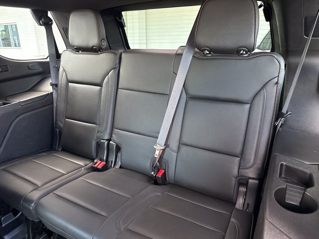 Used 2021 Chevrolet Tahoe High Country w/ Premium Package AWD/4WD image 7