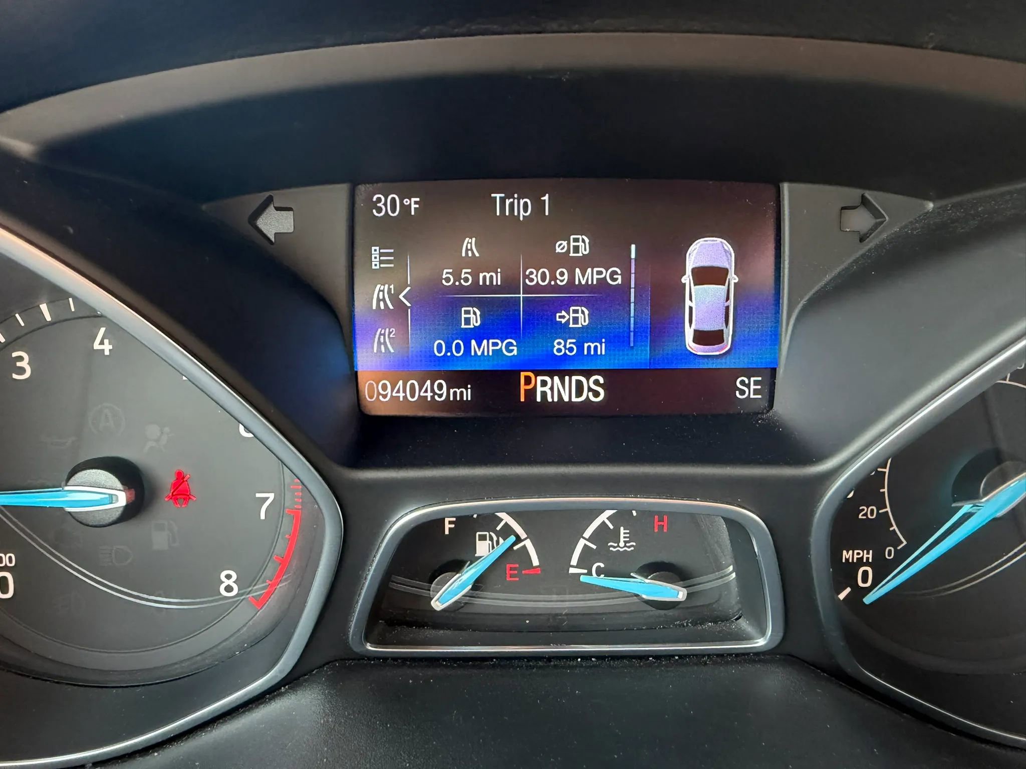 Used 2017 Ford Focus Titanium image 11