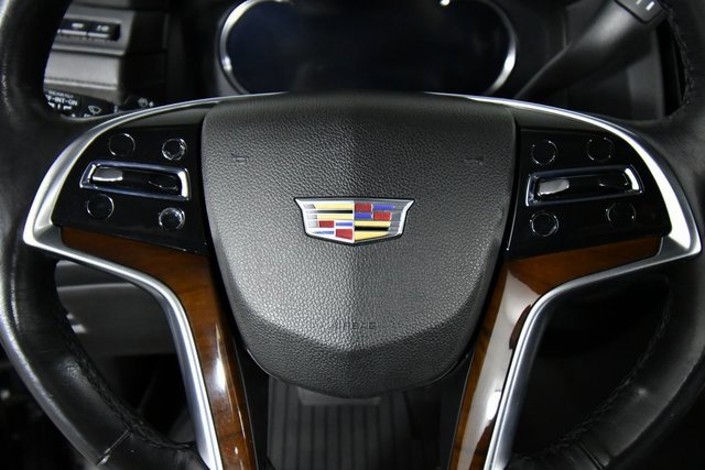 Used 2019 Cadillac Escalade ESV Premium Luxury image 9