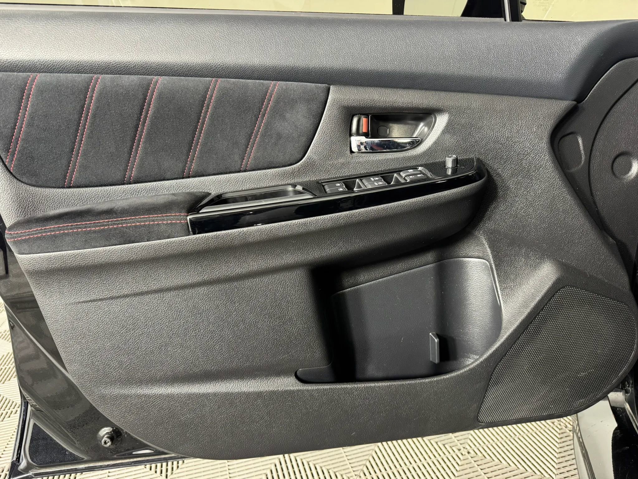 Used 2020 Subaru WRX STI AWD/4WD image 35
