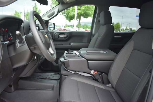 New 2026 Chevrolet Silverado 1500 Custom AWD/4WD image 18