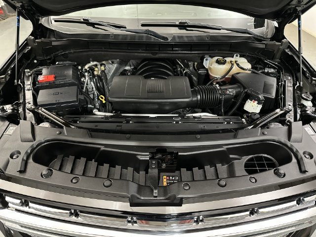 Used 2024 Chevrolet Tahoe Premier AWD/4WD image 20