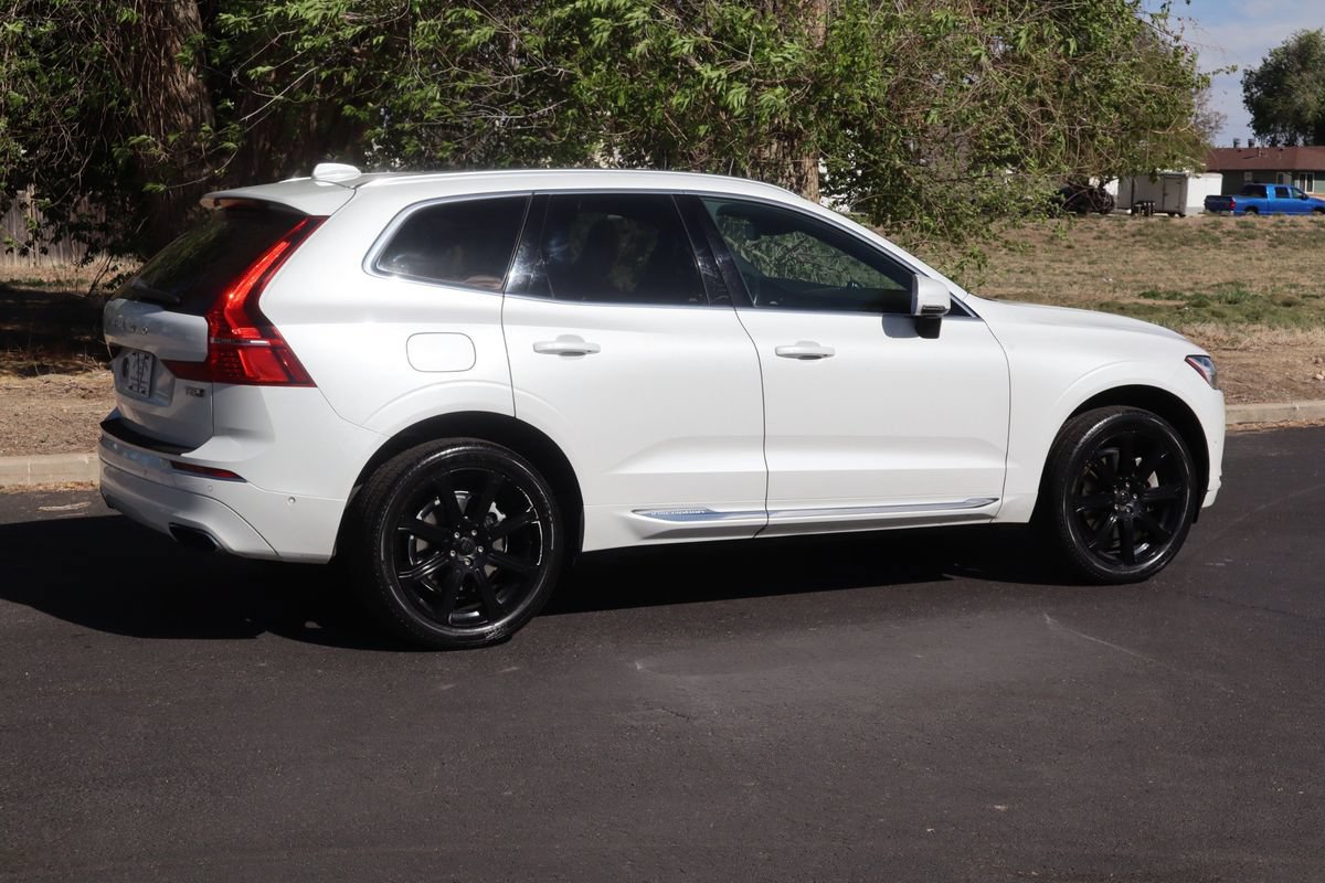 Used 2019 Volvo XC60 T5 Inscription w/ Protection Package AWD/4WD image 4
