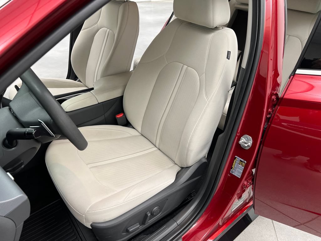 Used 2025 Hyundai Sonata SEL FWD image 11