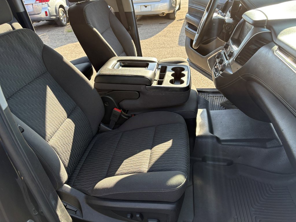 Used 2020 Chevrolet Suburban 4WD w/ Max Trailering Package image 9