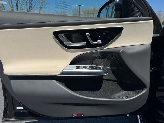 Used 2026 Mercedes-Benz E 350 4MATIC Sedan image 19