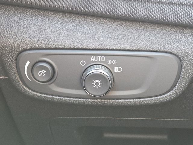 New 2026 Chevrolet TrailBlazer RS w/ Driver Confidence Package image 11