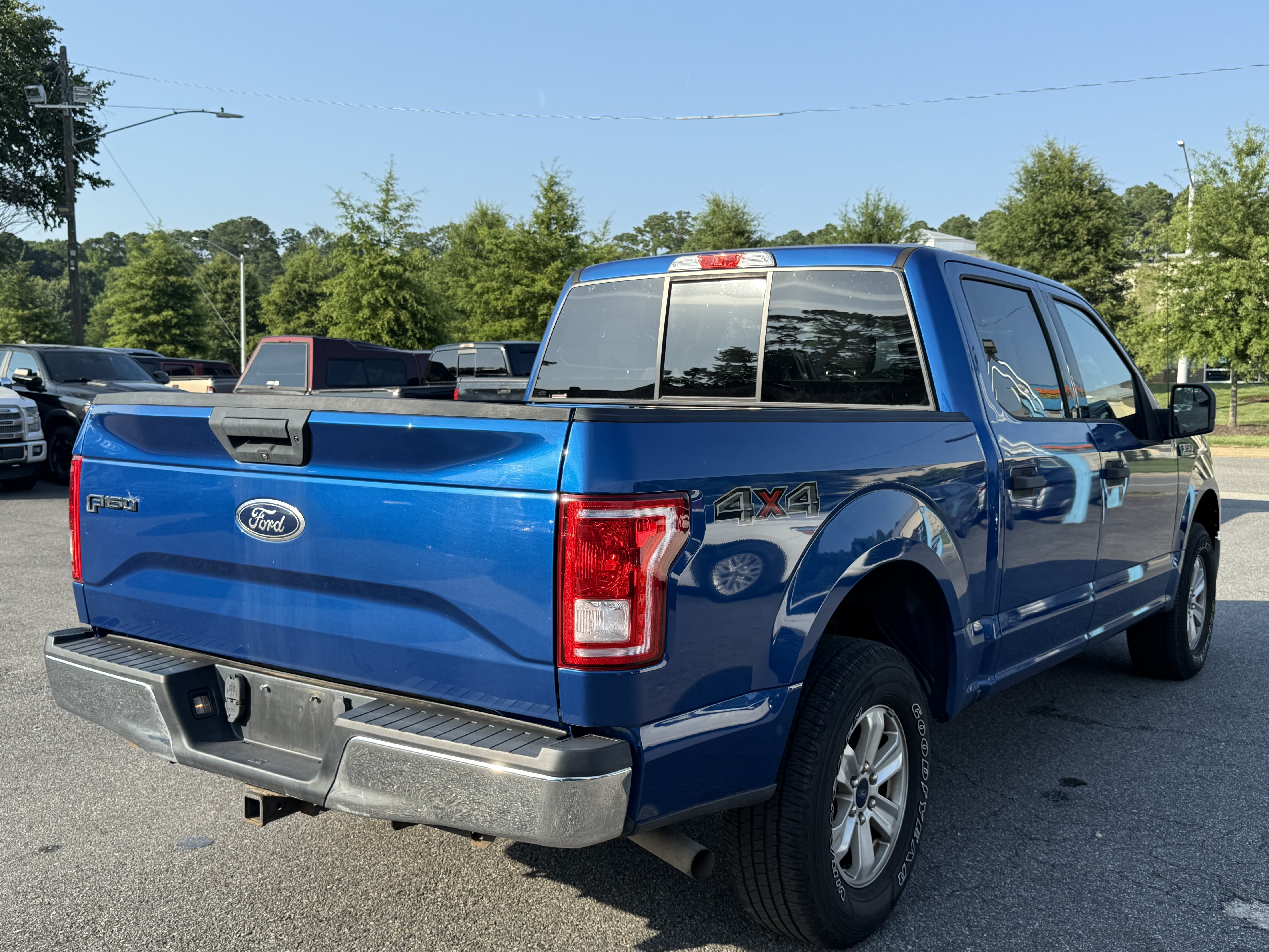 Used 2017 Ford F150 XLT w/ Trailer Tow Package AWD/4WD image 5