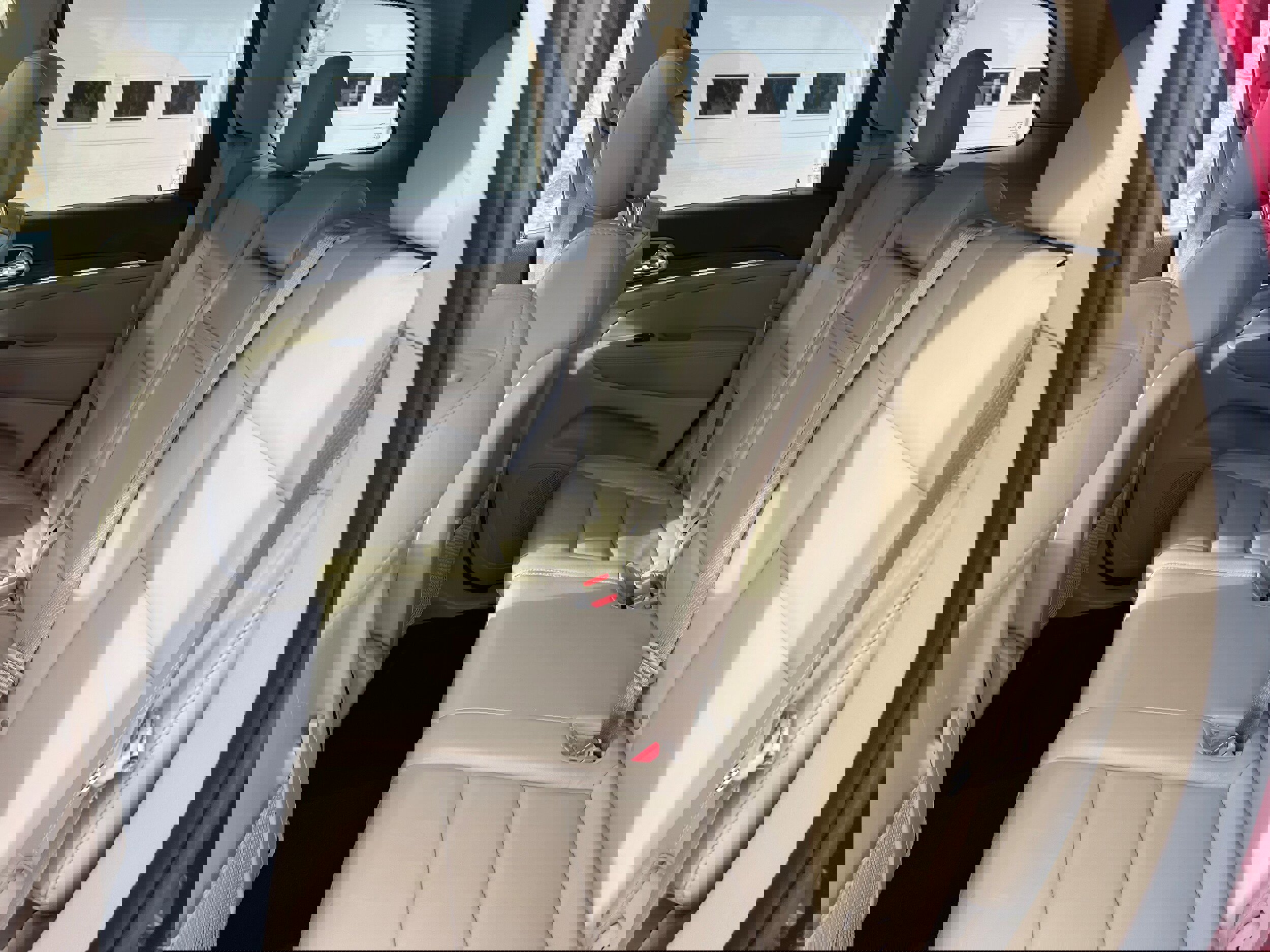 Used 2021 Jeep Grand Cherokee Limited image 10