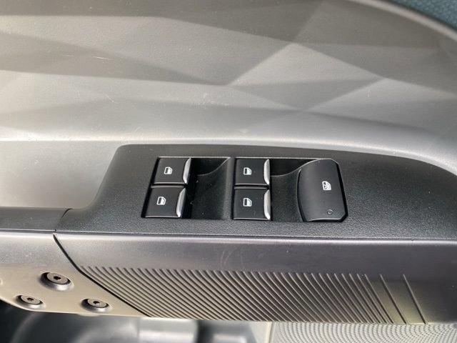 Used 2023 Ford Maverick XL image 16