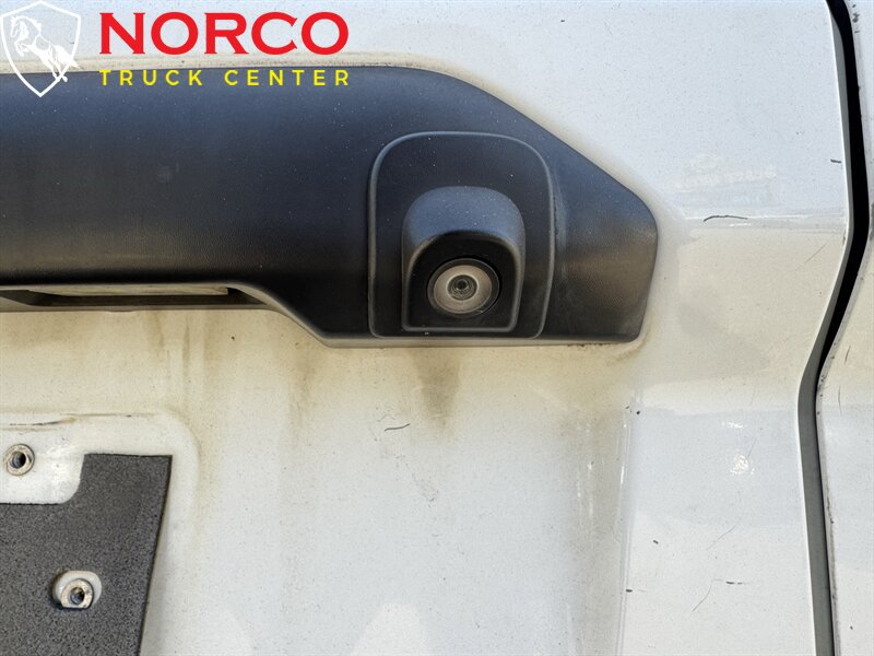 Used 2015 Ford Transit Connect XL FWD image 14