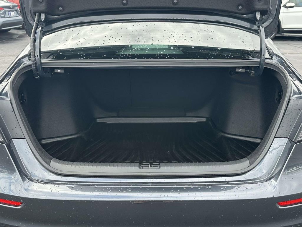 Used 2024 Honda Accord EX image 9