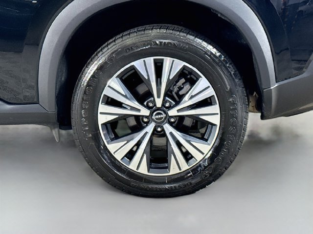 Used 2023 Nissan Rogue SV FWD image 36