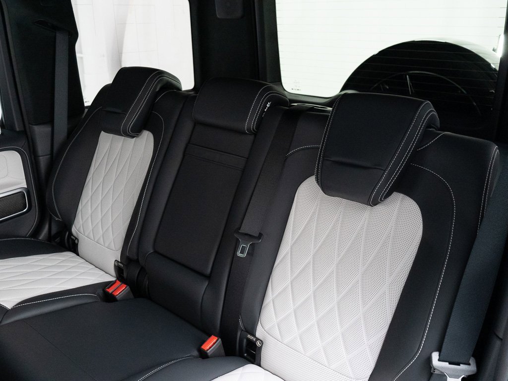 Used 2025 Mercedes-Benz G 63 AMG 4MATIC image 25