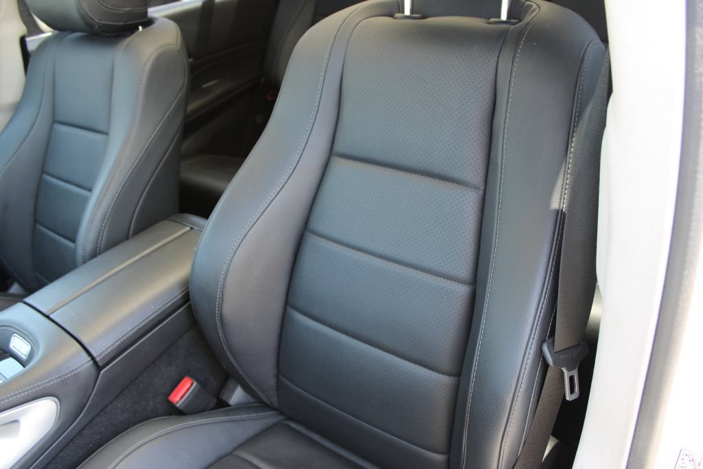 Used 2024 Mercedes-Benz GLS 450 4MATIC image 21