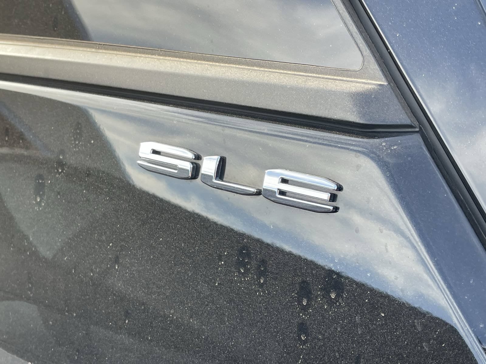 Used 2022 GMC Terrain SLE AWD/4WD image 6